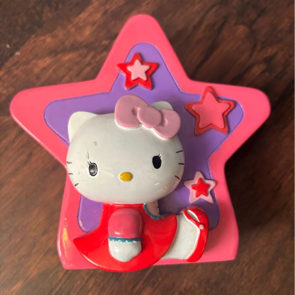 Hello kitty vintage toothbrush holder